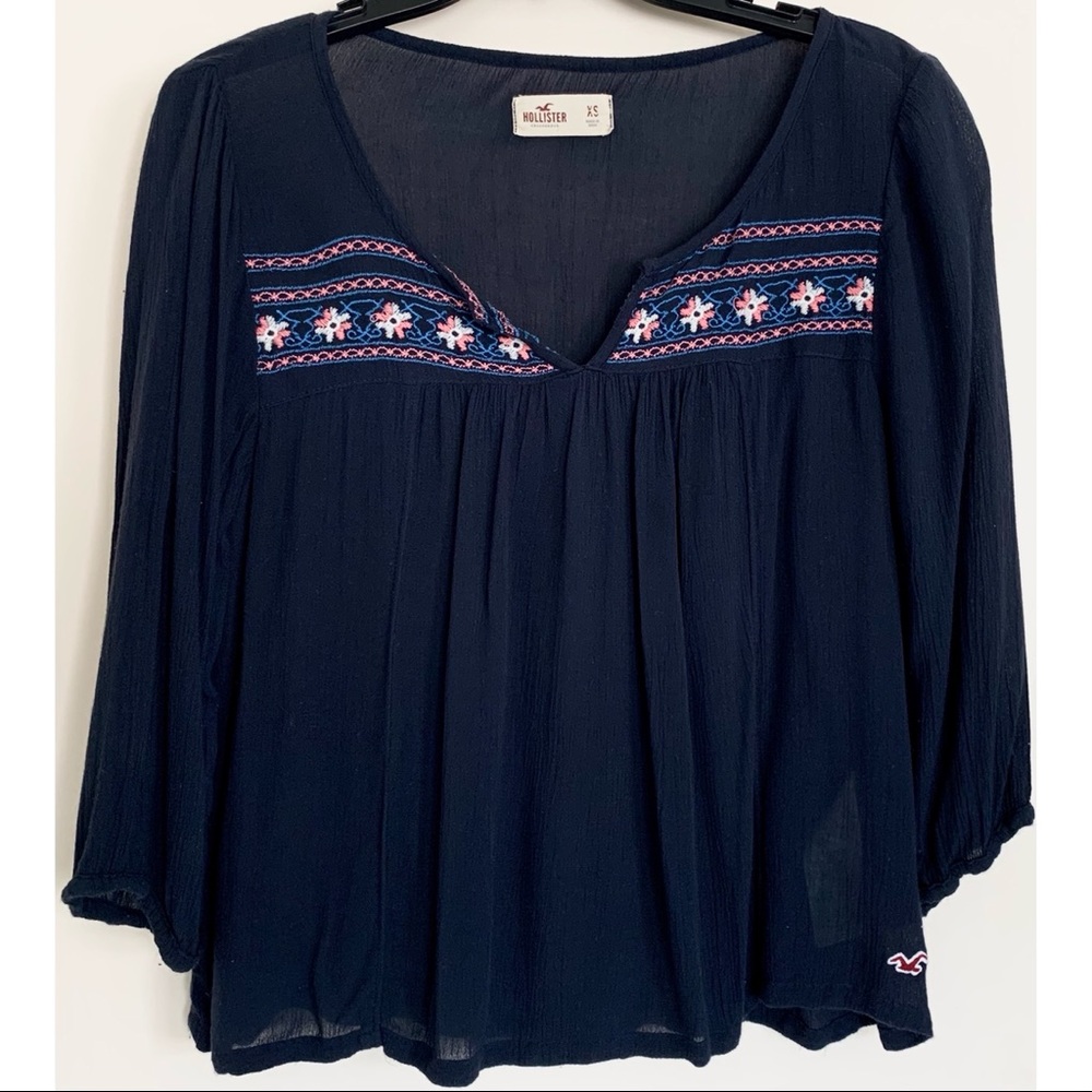 Hollister Navy Linen Flower Detail Peasant Blouse